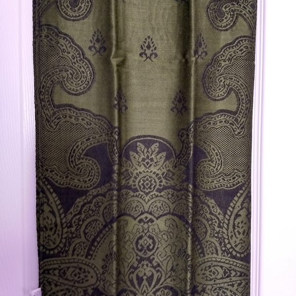 NWT Victoria Harbour Fringed Scarf/Wrap - Picture 5 of 6